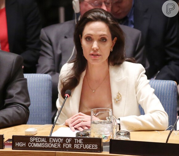 Angelina Jolie participa de reunião da ONU e discursa a favor dos refugiados da Síria, nesta sexta-feira, 24 de abril de 2015