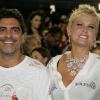 Xuxa e Junno Andrade assistiram sessão dupla de cinema para fugir de paparazzo, segundo coluna em 22 de maio de 2013