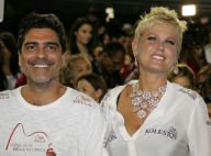 Xuxa e Junno assistem a duas sessões seguidas no cinema por causa de paparazzo