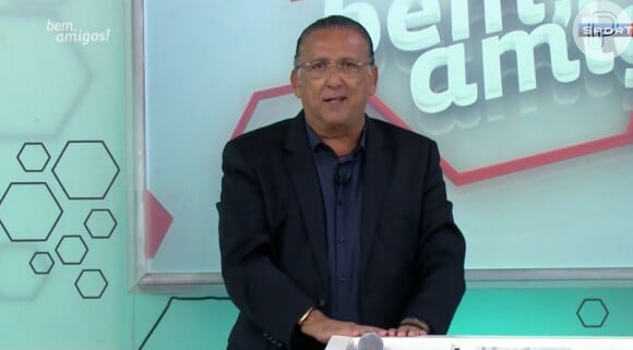 No 'Bem, Amigos!', programa do SporTV, Galvão Bueno explicou, nesta segunda-feira (27), o selinho em Pedro Bial, que ganhou grande repercussão: 'É um querido amigo. A gente faz isso com muita brincadeira, com muito carinho'