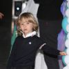 Vittorio, de 4 anos, filho de Adriane Galisteu, foi à festa acompanhado da babá