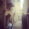 Flávia Alessandra visita ruas históricas de Jerusalém