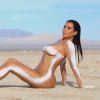 Kim Kardashian posou nua com o corpo pintado apenas por tinta branca