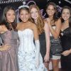 Marina Ruy Barbosa com Carolina Oliveira, Bruna Marquezine e Thais Fersoza na festa de 15 anos de Juliana Xavier