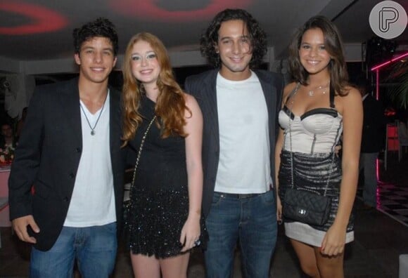 Marina Ruy Barbosa com Ricky Tavares, Rafael Almeida e Bruna Marquezine na festa de debutante de Juliana Xavier