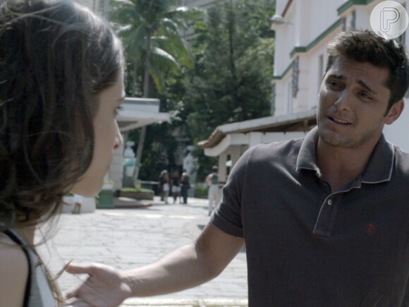 Em 'Babilônia', Guto (Bruno Gissoni) vai até o colégio de Laís (Luisa Arraes), mas ela ameaça entregá-lo à polícia caso não se afaste dela. 'Não me provoca, senão eu mudo de ideia e você vai pra cadeia'