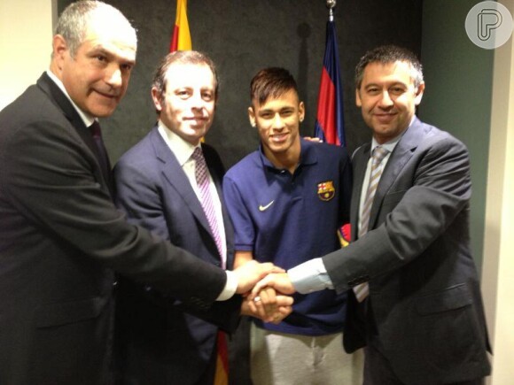 Neymar ficará no clube catalão por cinco anos