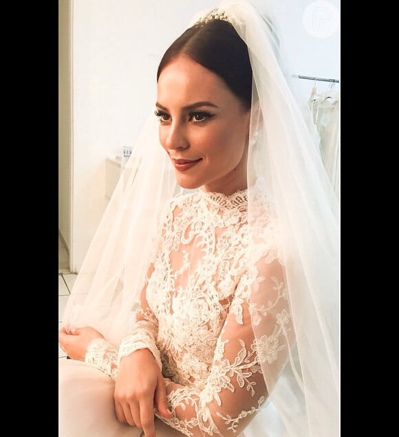 No Instagram, os fãs de Paolla Oliveira eram só elogios à atriz, que recebeu 'pedidos de casamento' nos comentários