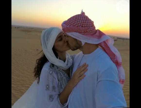 Débora Nascimento e José Loreto se casaram em Dubai no mês de maio de 2015