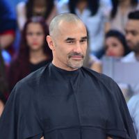 Luciano Szafir raspa o cabelo na TV para 'Os Dez Mandamentos': 'Muito diferente'
