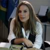 Maíra Charken interpreta a delegada Vera na novela 'Babilônia'