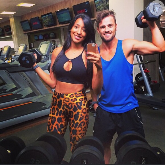 Talita e o namorado, Rafael, do 'BBB15', também praticam exercícios juntos