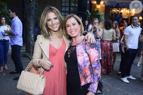 Zilu encontra a filha Wanessa em evento em São Paulo. 'Por acaso', revelou a cantora pelo Instagram