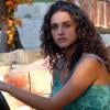 Taís (Débora Nascimento) confessa que ainda é apaixonada por Hélio (Raphael Viana), em 'Flor do Caribe'