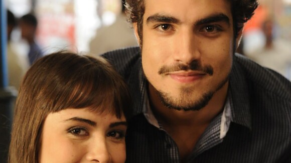 'Amor à Vida': Patrícia descobre que Michel (Caio Castro) é casado e termina
