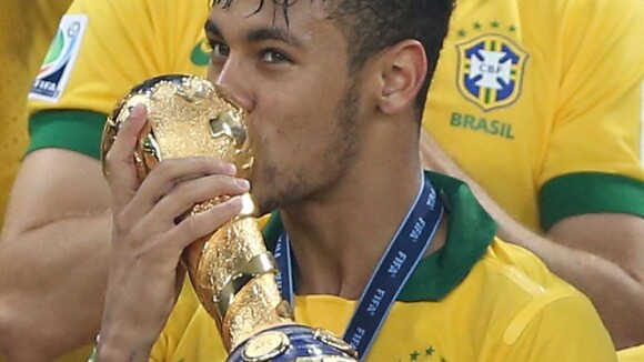Neymar poderia ter sido vendido por R$ 294 milhões após Copa das Confederações