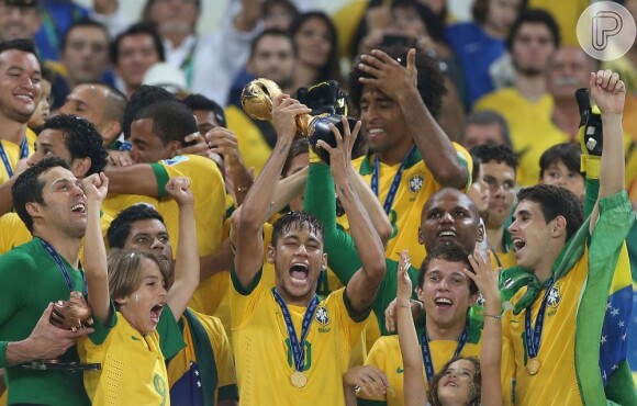 Neymar foi um dos destaques da Copa das Confederações, o que fez com que o passe do jogador ficasse mais valioso