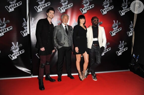 Danny O'Donoghue, Sir Tom Jones, Jessie J e Will.i.am posam na coletiva de imprensa da segunda temporada do 'The Voice UK'