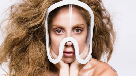Lady Gaga anuncia datas de lançamento de single, álbum e aplicativo 'Artpop'