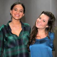 Bruna Marquezine prestigia Fernanda Souza no teatro: 'Dia delicioso'