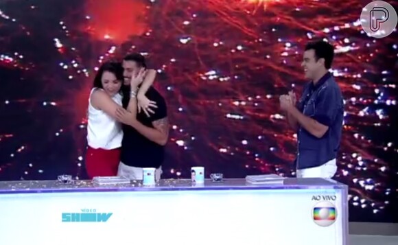 Cauã Reymond visitou Monica Iozzi no 'Vídeo Show' nesta sexta-feira, 2 de outubro de 2015