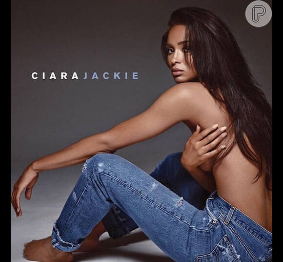Com Janet Jackson, Ciara veste apenas uma calça jeans na capa do disco Jackie, de 2015. A cantora cobre os seios com as mãos