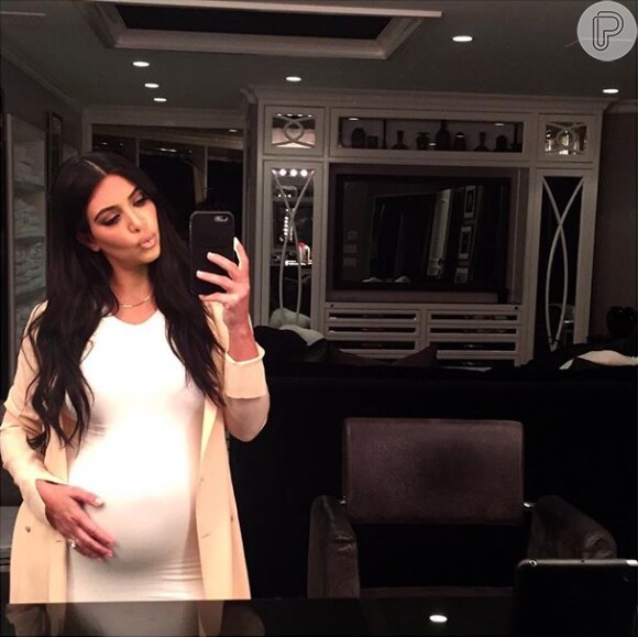 Kim Kardashian usou o seu site oficial nesta segunda-feira, 5 de outubro de 2015, para desabafar