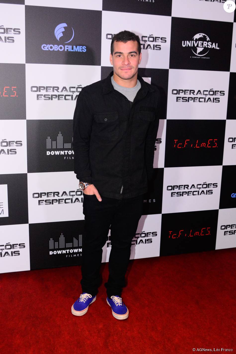 Thiago Martins Vai A Pre Estreia Do Filme Operacoes Especiais Em Sao Paulo Nesta Segunda Feira 5 De Outubro De 15 Purepeople Thiago Martins Vai A Pre Estreia Do Filme Operacoes Especiais Em Sao Paulo Nesta Segunda Feira 5 De Outubro De 15 Purepeople