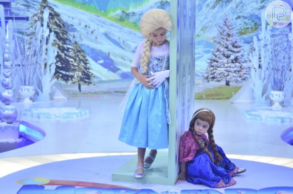 As filhas mais novas de Rodrigo, Maria e Helena, vão interpretar um número inspirado em 'Frozen', sendo Elsa e Anna, respectivamente