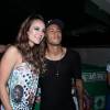Paolla Oliveira marcou presença na quadra da Grande Rio para assistir a coração de Paloma Bernardi com nova rainha de bateria. Na ocasião, a atriz posou com Neymar