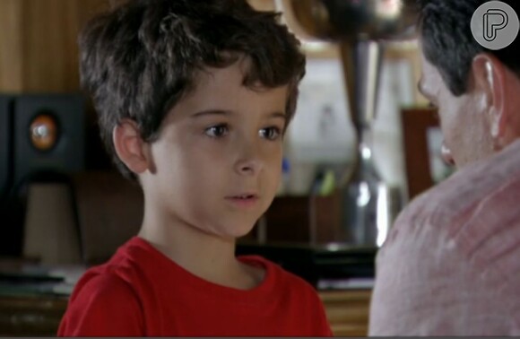 O ator-mirim Luiz Felipe Mello interpreta Junior, filho da protagonista Morena (Nanda Costa) em 'Salve Jorge'