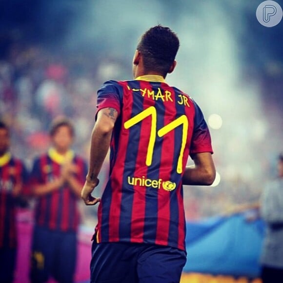Neymar é o camisa 11 da equipe do Barcelona