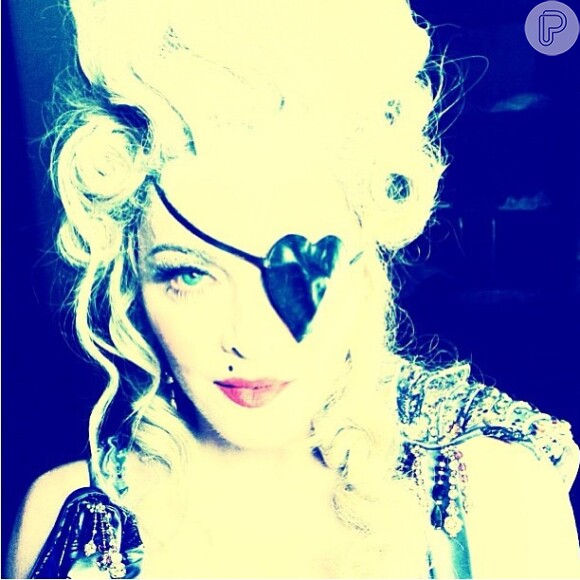 Madonna comemora 55 anos na França com festa a fantasia com tema 'Maria Antonieta'