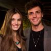 Camila Queiroz e Lucas Cattani terminaram o namoro depois de um pouco mais de três anos