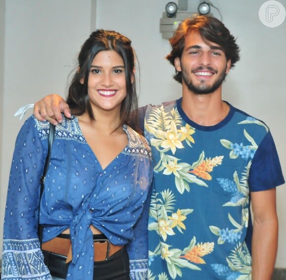 Namoro de Giulia Costa e Brenno Leone, colegas em 'Malhação', chega ao fim, neste mês de junho de 2016
