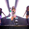 Anitta enlouquece plateia em show com Nego do Borel