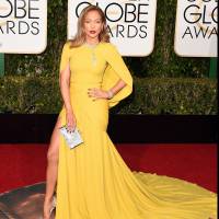 Jennifer Lopez no Globo de Ouro 2016! Veja preços das peças usadas pela cantora