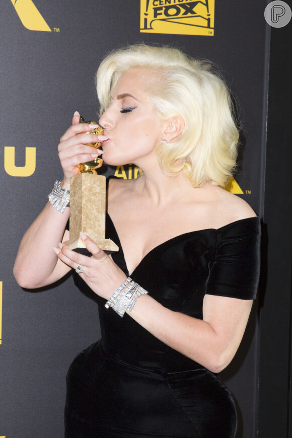 Lady Gaga ganhou o Globo de Ouro na categoria Melhor Atriz de Série
