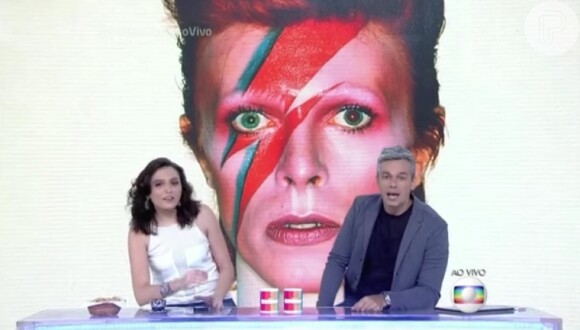 Monica Iozzi lamentou a morte de David Bowie, durante o 'Vídeo Show', chamando o músico de 'gênio'