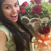 Munik, do 'Big Brother Brasil 16', gosta de receber flores