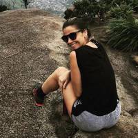 Giovanna Antonelli encara trilha no domingo: 'Programa delicia!'