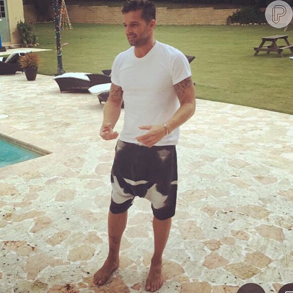 'Somos seres humanos com necessidades afetivas e sexuais', explicou Ricky Martin
