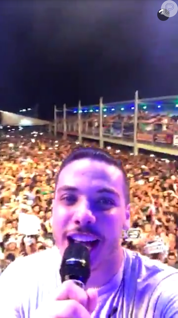 Wesley Safadão ainda lotou mais dois shows no Rio: na Feira de São Cristóvão e na comunidade de Rio das Pedras, nesta terça-feira, 19 de janeiro de 2016