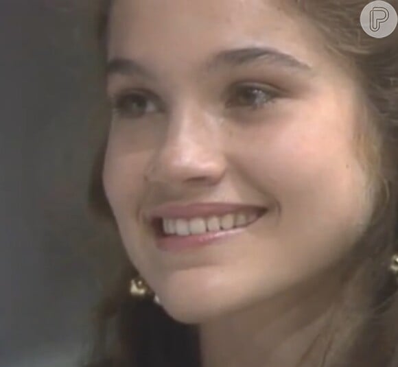 Flávia Alessandra disputou e venceu o concurso 'Melhor de Três', do 'Domingão do Faustão', em 1989