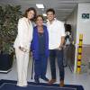 Leda Nagle também prestigiou o show de Roberto Carlos no cruzeiro "Emoções em Alto Mar" e posou com Sophie e Daniel