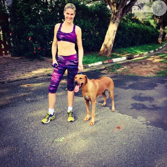 Ana Hickmann intensificou o ritmo dos treinos para desfilar no Rio e em São Paulo