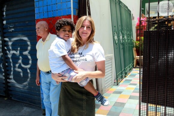 Maria Padilha levou o filho, Manoel, de três anos, à festa no Rio