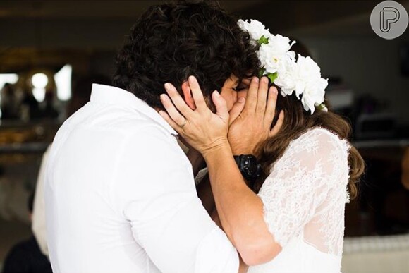 Deborah e Hugo se casaram em segredo em novembro de 2015