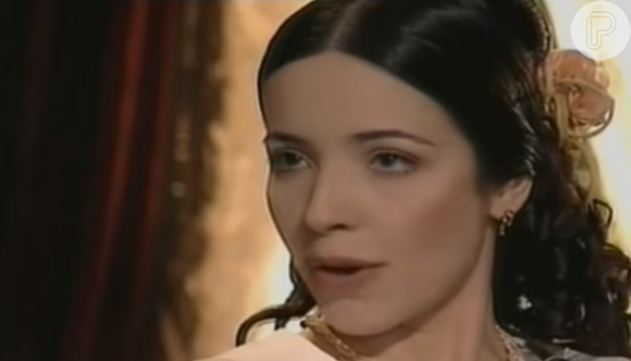 Renata Dominguez atuou em 'Escrava Isaura' na TV Record, após deixar a novelinha teen na Globo
