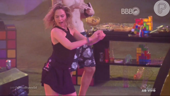 Ana Paula dançou a noite inteira na primeira festa do 'BBB16'
